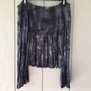 American Eagle Outfitters Soft & Sexy Blouse: S